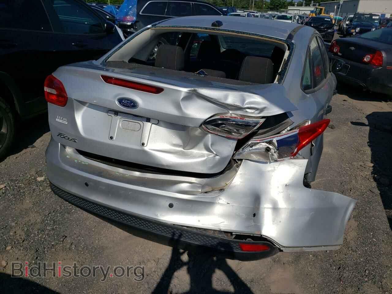 2016 FORD FOCUS - VIN: 1FADP3E24GL366258 - Фото 9