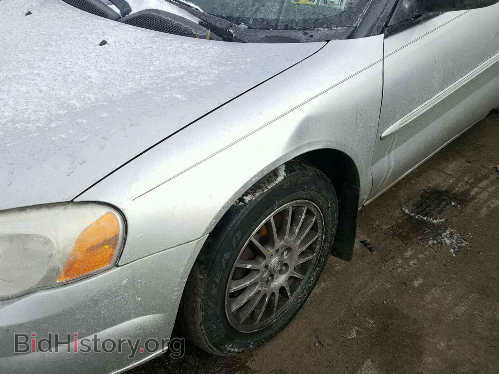 2004 CHRYSLER SEBRING - VIN: 1C3EL55R04N406231 - Фото 9