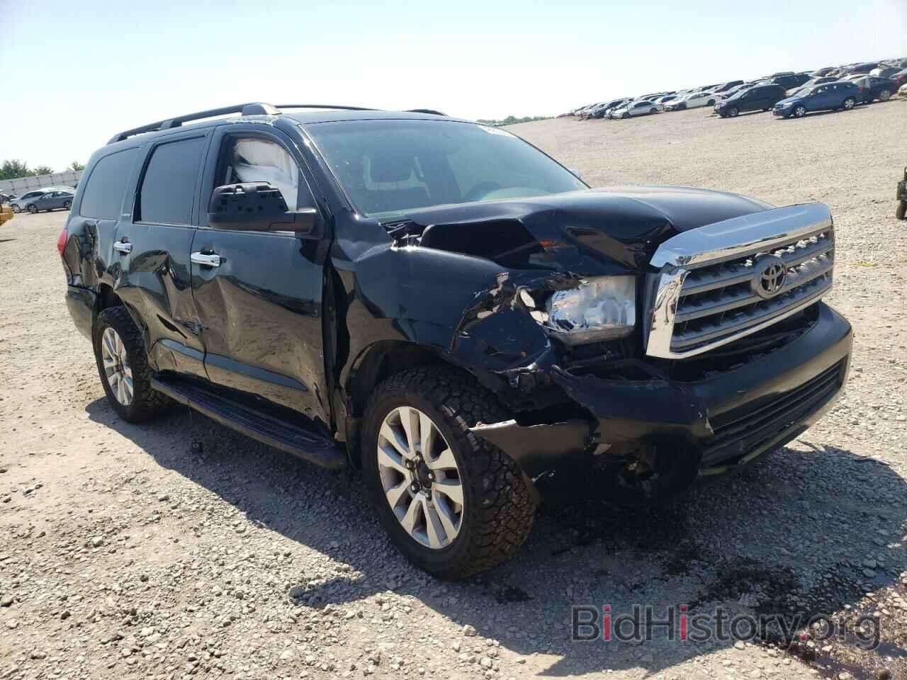 Photo 5TDJY5G13BS043479 - TOYOTA SEQUOIA 2011
