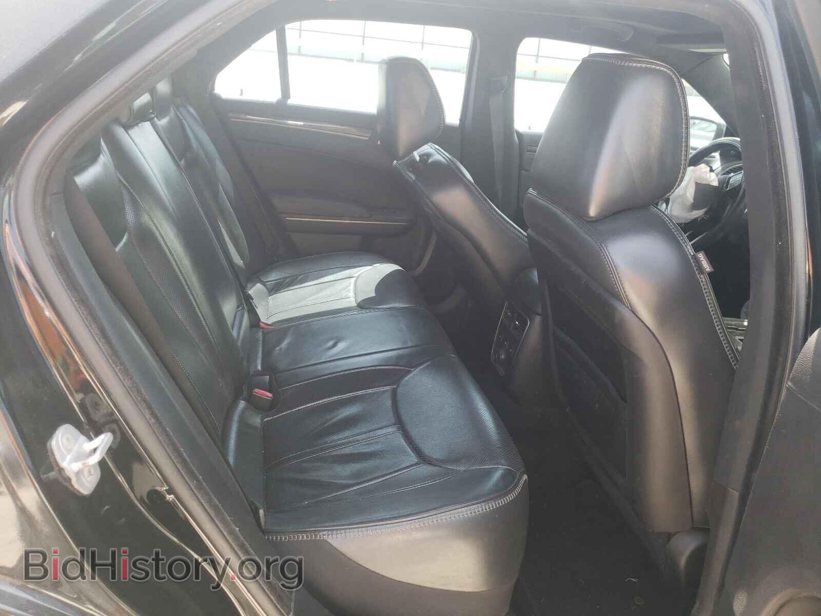 2014 CHRYSLER 300 - VIN: 2C3CCADT0EH241840 - Фото 6