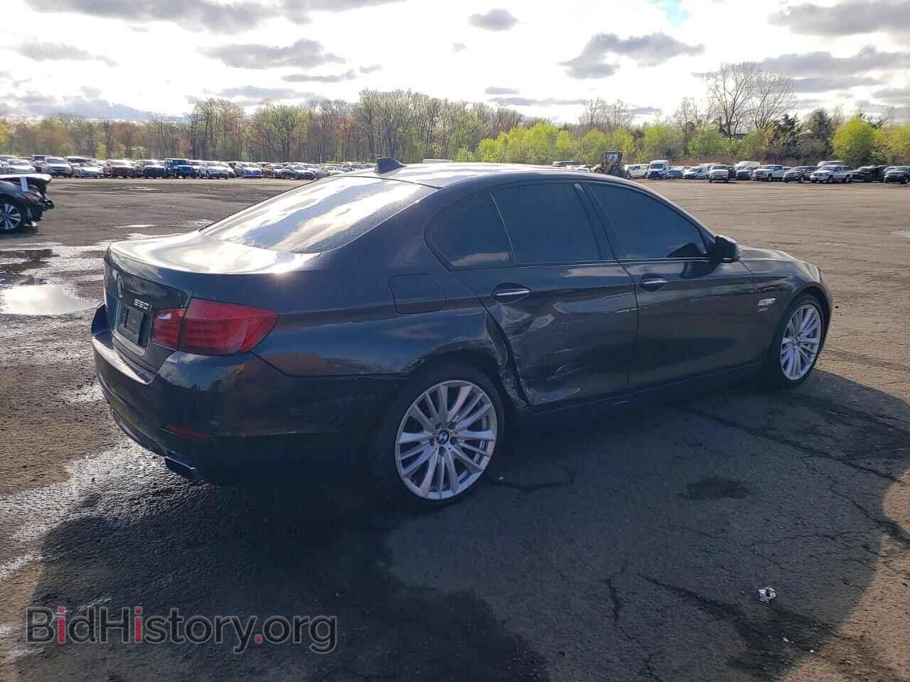 2011 BMW 5 SERIES - VIN: WBAFU9C51BC786237 - Фото 3