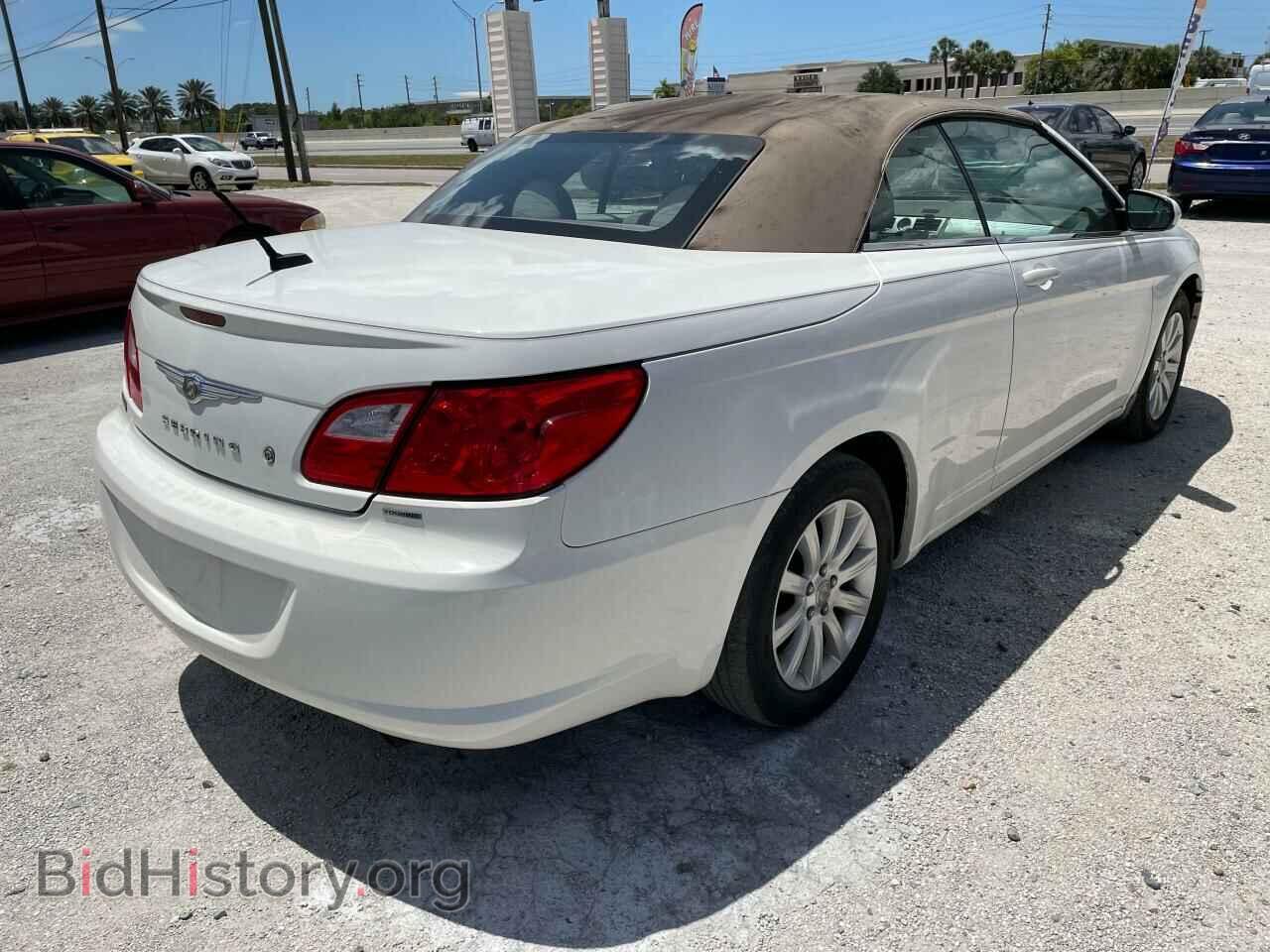 2010 CHRYSLER SEBRING - VIN: 1C3BC5ED7AN192955 - Фото 4