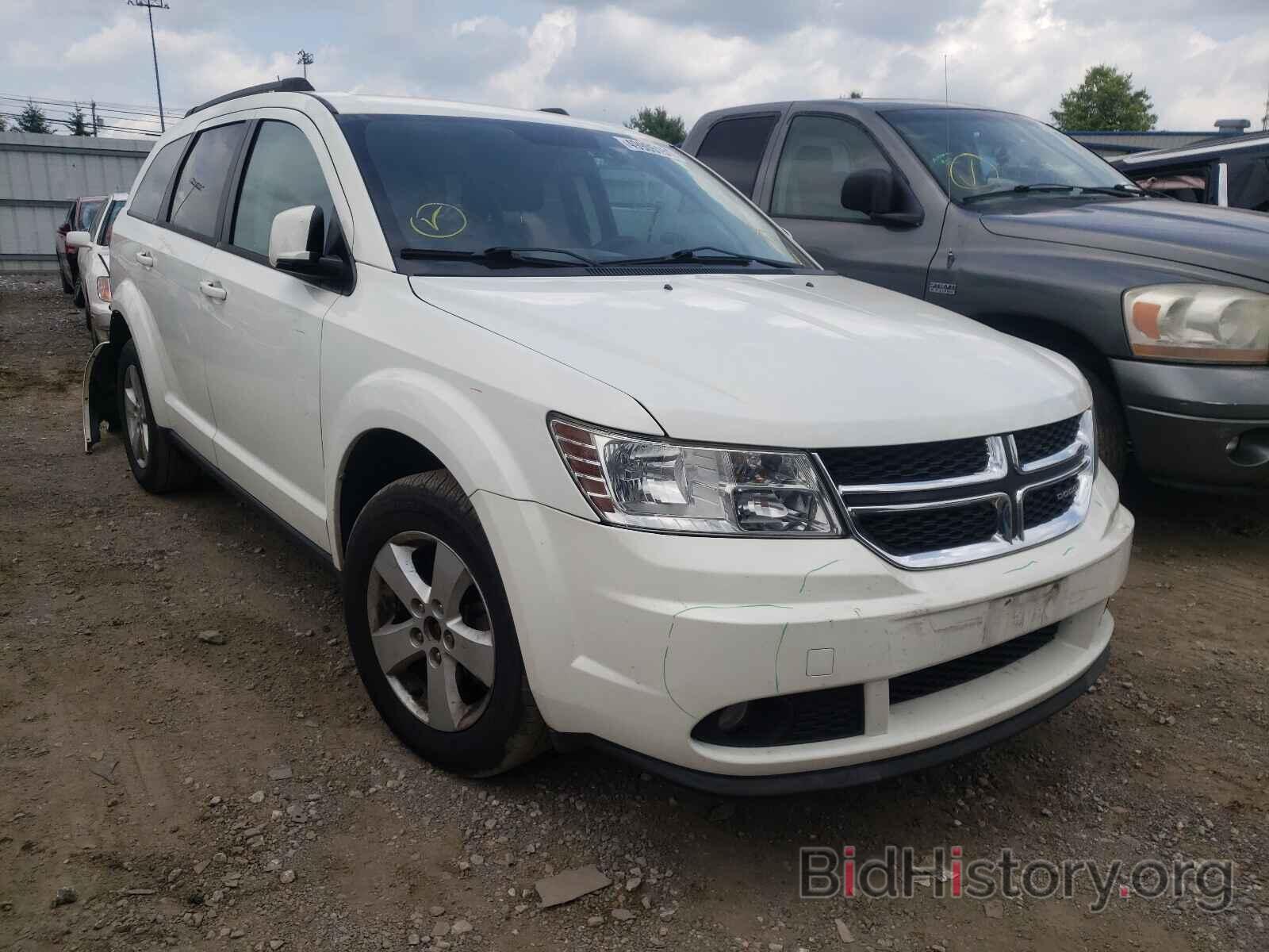 Photo 3D4PG1FGXBT505329 - DODGE JOURNEY 2011