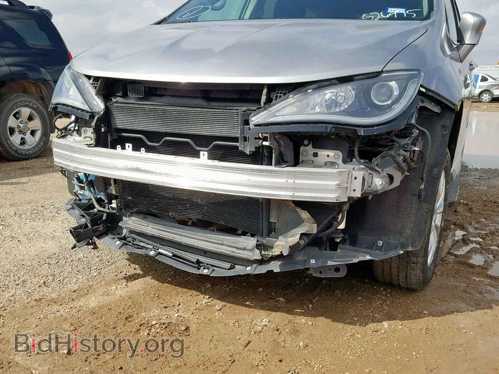 2017 CHRYSLER PACIFICA T - VIN: 2C4RC1BGXHR526975 - Photo 9