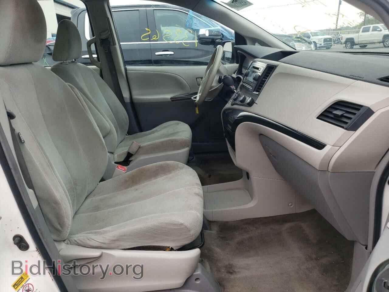 2012 TOYOTA SIENNA - VIN: 5TDKA3DC3CS011488 - Фото 5