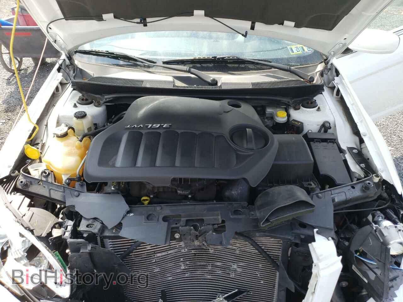 2011 CHRYSLER 200 - VIN: 1C3BC2EG6BN624140 - Фото 11