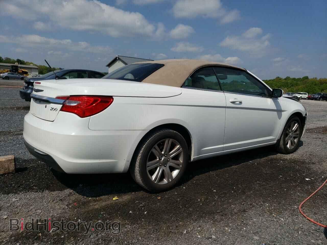 2011 CHRYSLER 200 - VIN: 1C3BC2EG6BN624140 - Фото 3