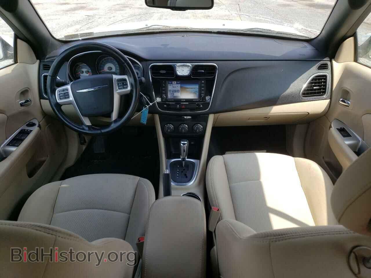 2011 CHRYSLER 200 - VIN: 1C3BC2EG6BN624140 - Фото 8
