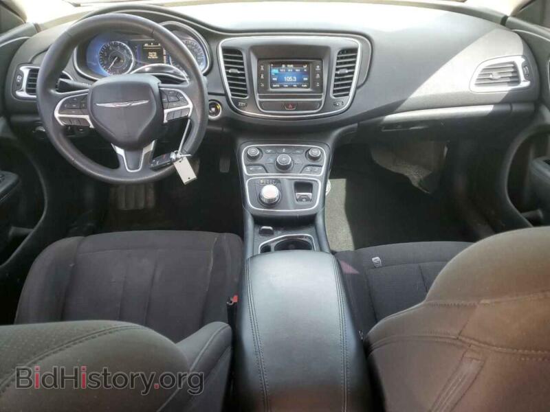 2015 Chrysler 200 (VIN 1C3CCCAB8FN733774) — photo 8 of 12