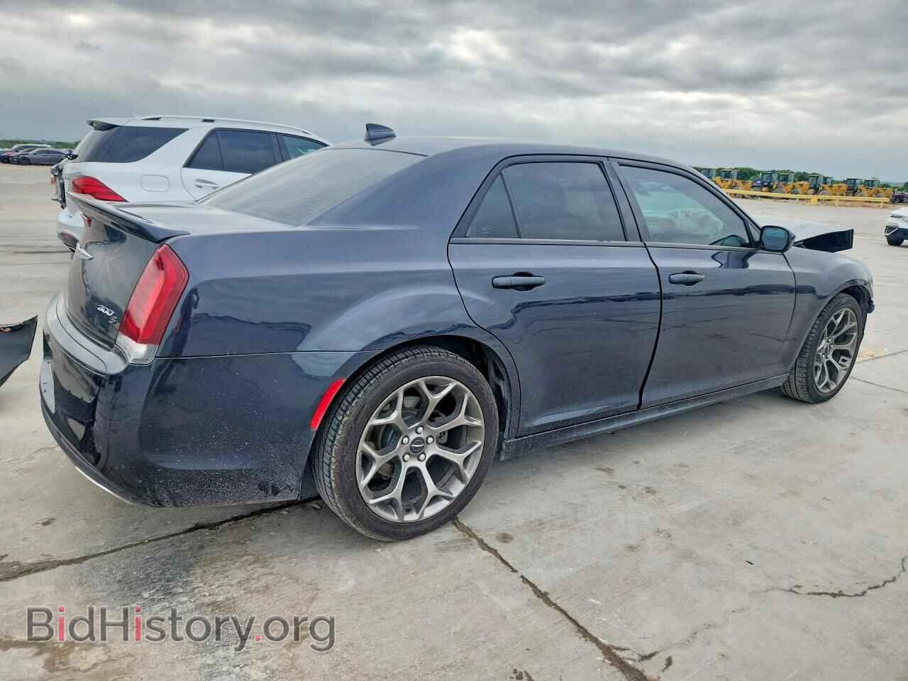 2017 CHRYSLER 300 - VIN: 2C3CCABG4HH664897 - Фото 3