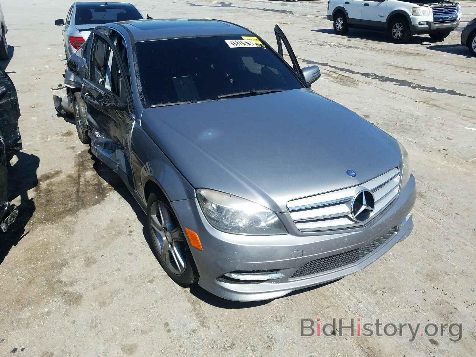 Photo WDDGF5EB7BA417333 - MERCEDES-BENZ C CLASS 2011