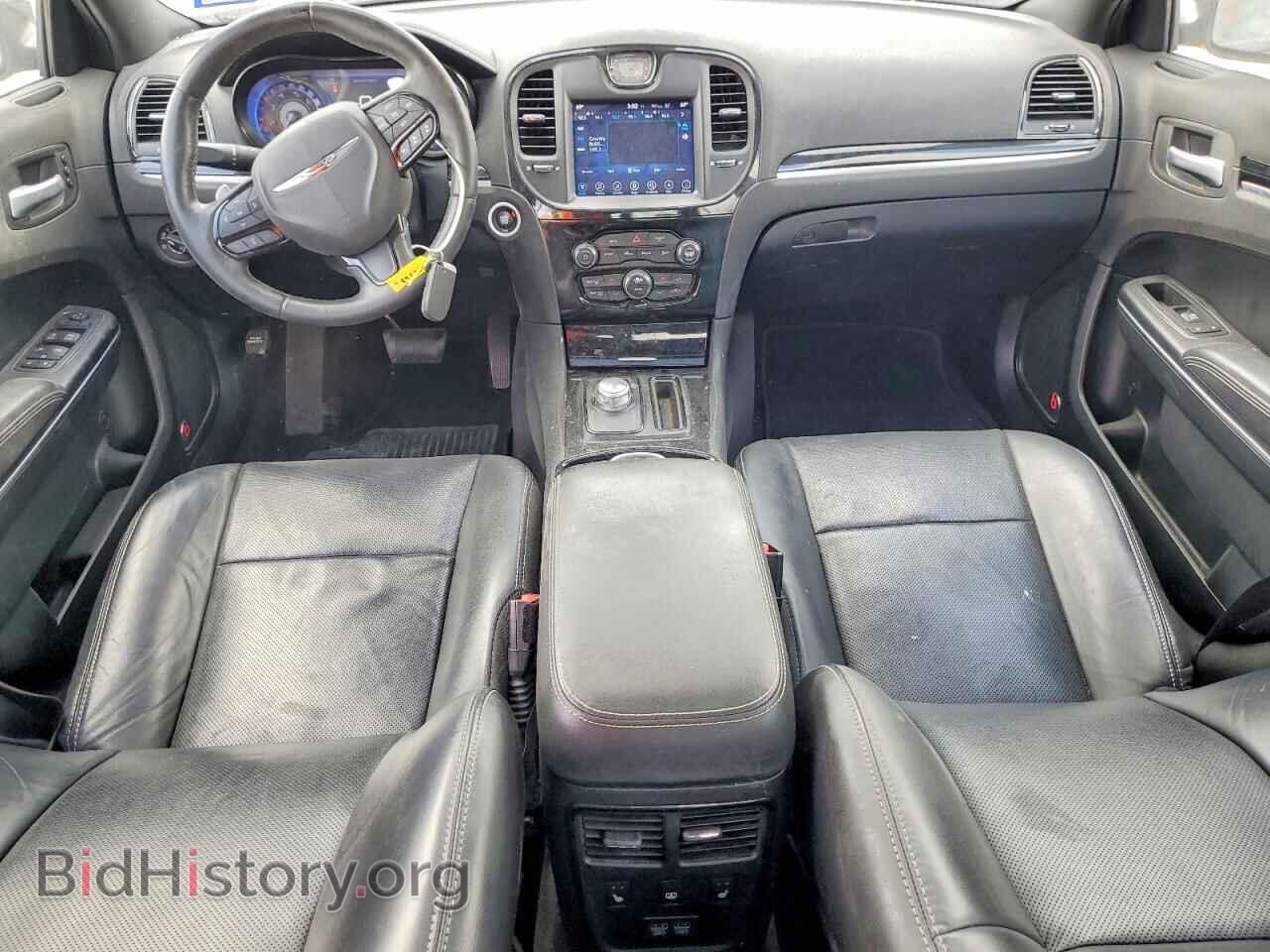 2017 CHRYSLER 300 - VIN: 2C3CCABG6HH512068 - Фото 8