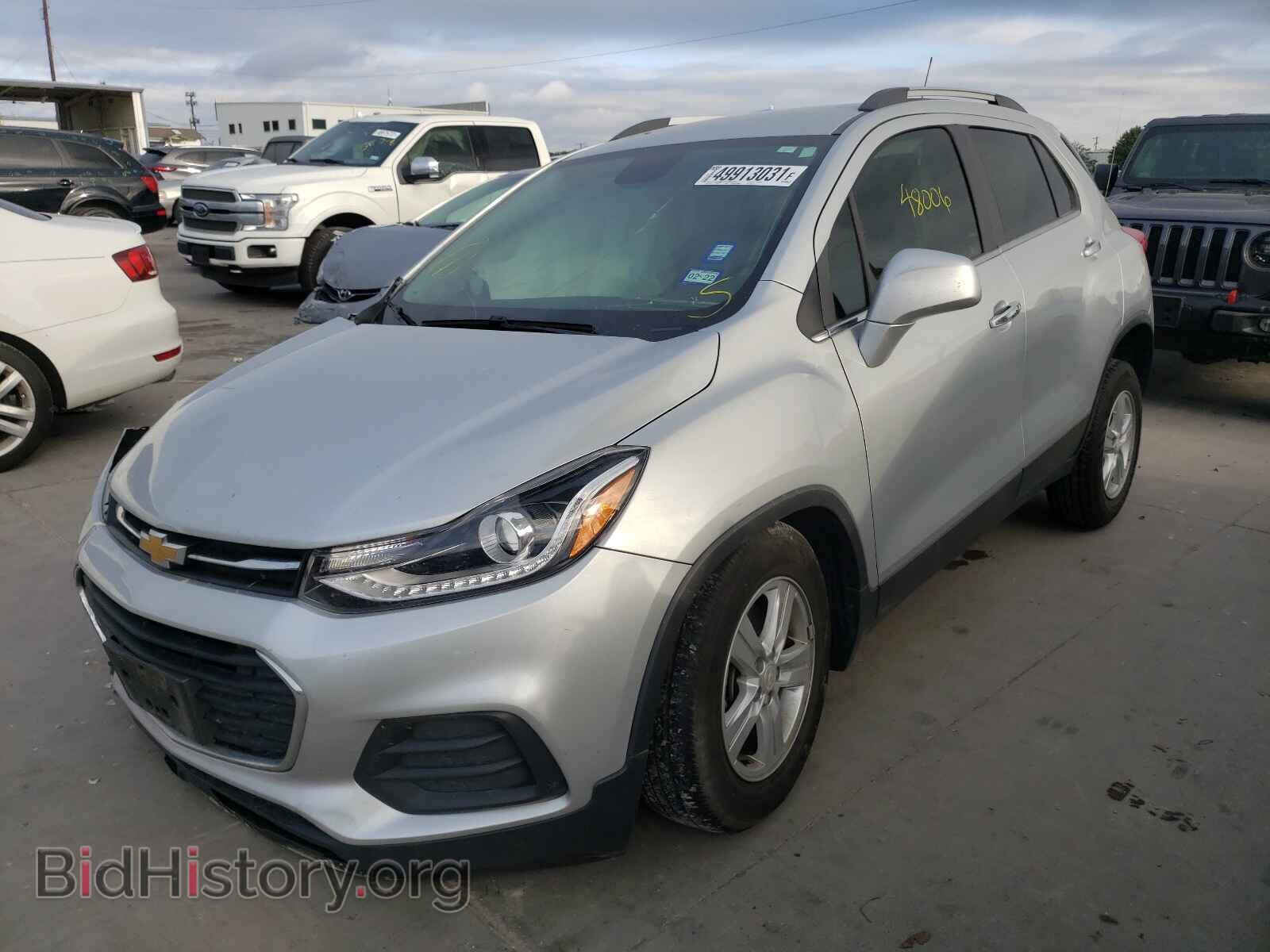 2020 CHEVROLET TRAX - VIN: 3GNCJLSB5LL163591 - Фото 2