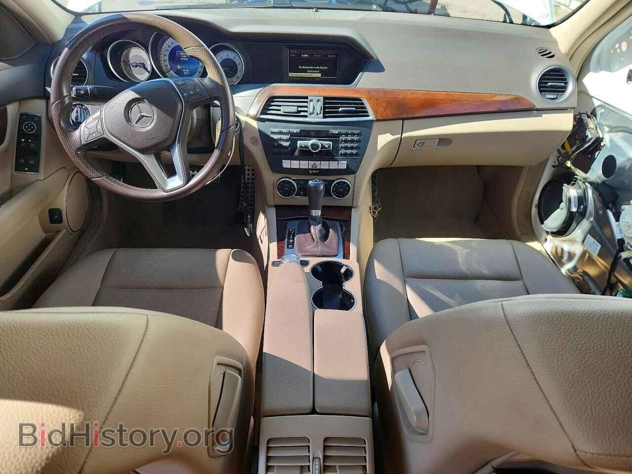 2014 MERCEDES-BENZ C-CLASS - VIN: WDDGF4HB5EA963316 - Фото 8