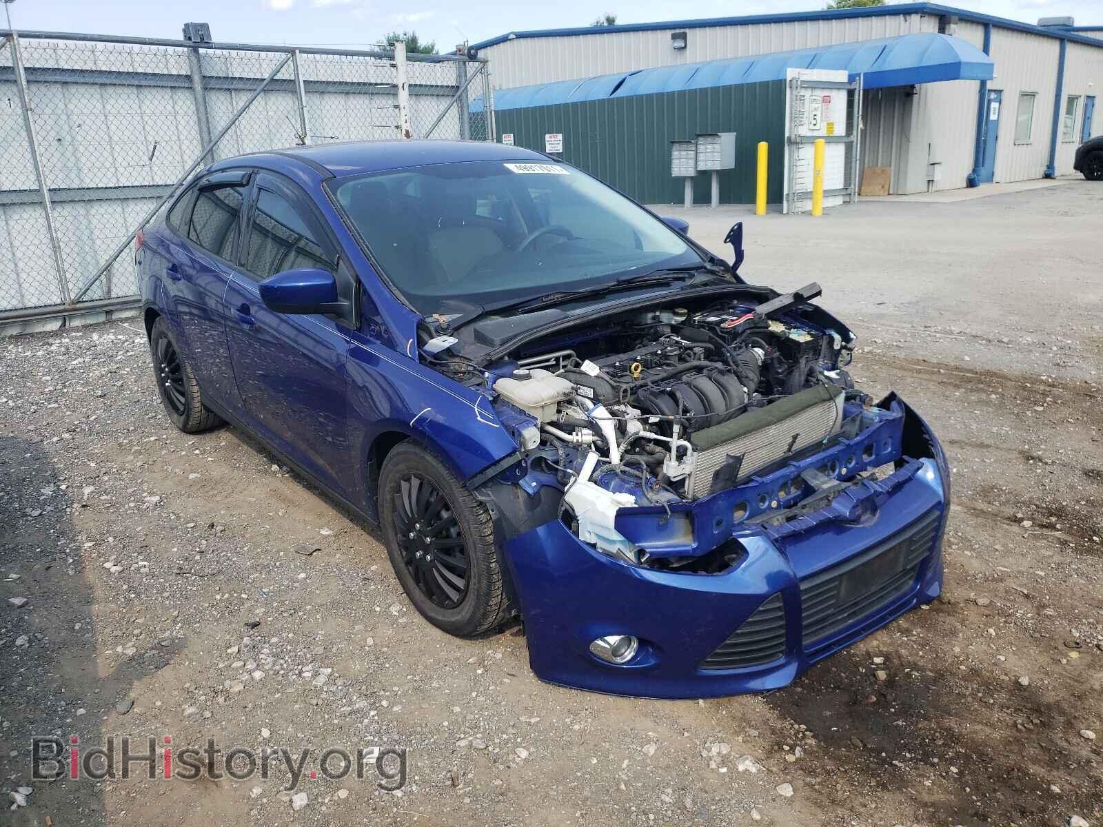 Photo 1FAHP3F22CL310068 - FORD FOCUS 2012