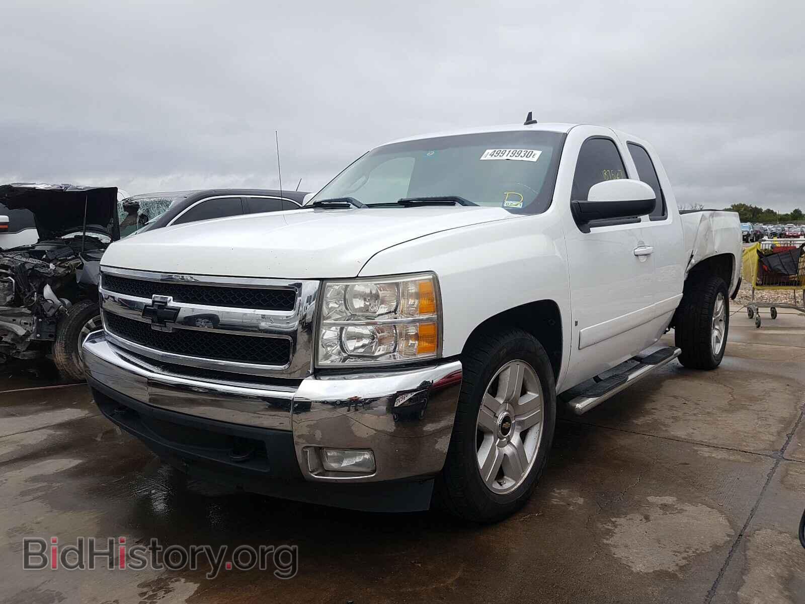 2007 CHEVROLET SILVERADO - VIN: 2GCEC19J871652099 - Фото 2