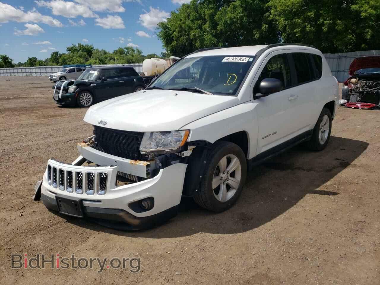 2011 JEEP COMPASS - VIN: 1J4NF4FBXBD154709 - Photo 2