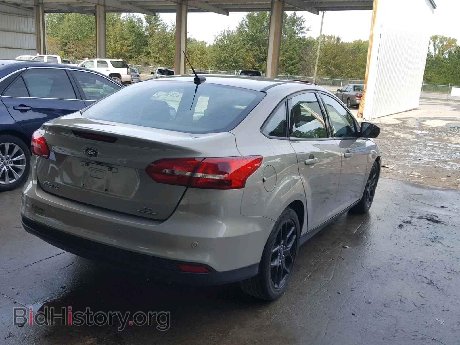 2016 FORD FOCUS - VIN: 1FADP3F28GL376256 - Photo 4