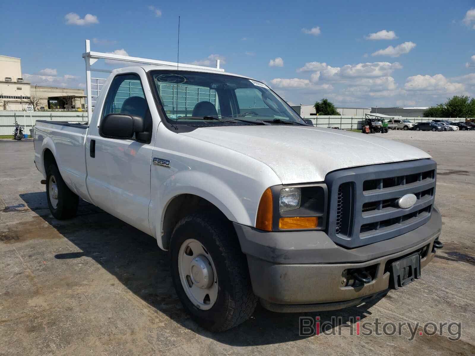 Фотография 1FTNF20506EB92981 - FORD F250 2006