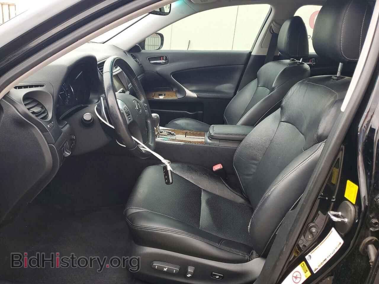 2011 LEXUS IS - VIN: JTHBE5C29B5025665 - Photo 7