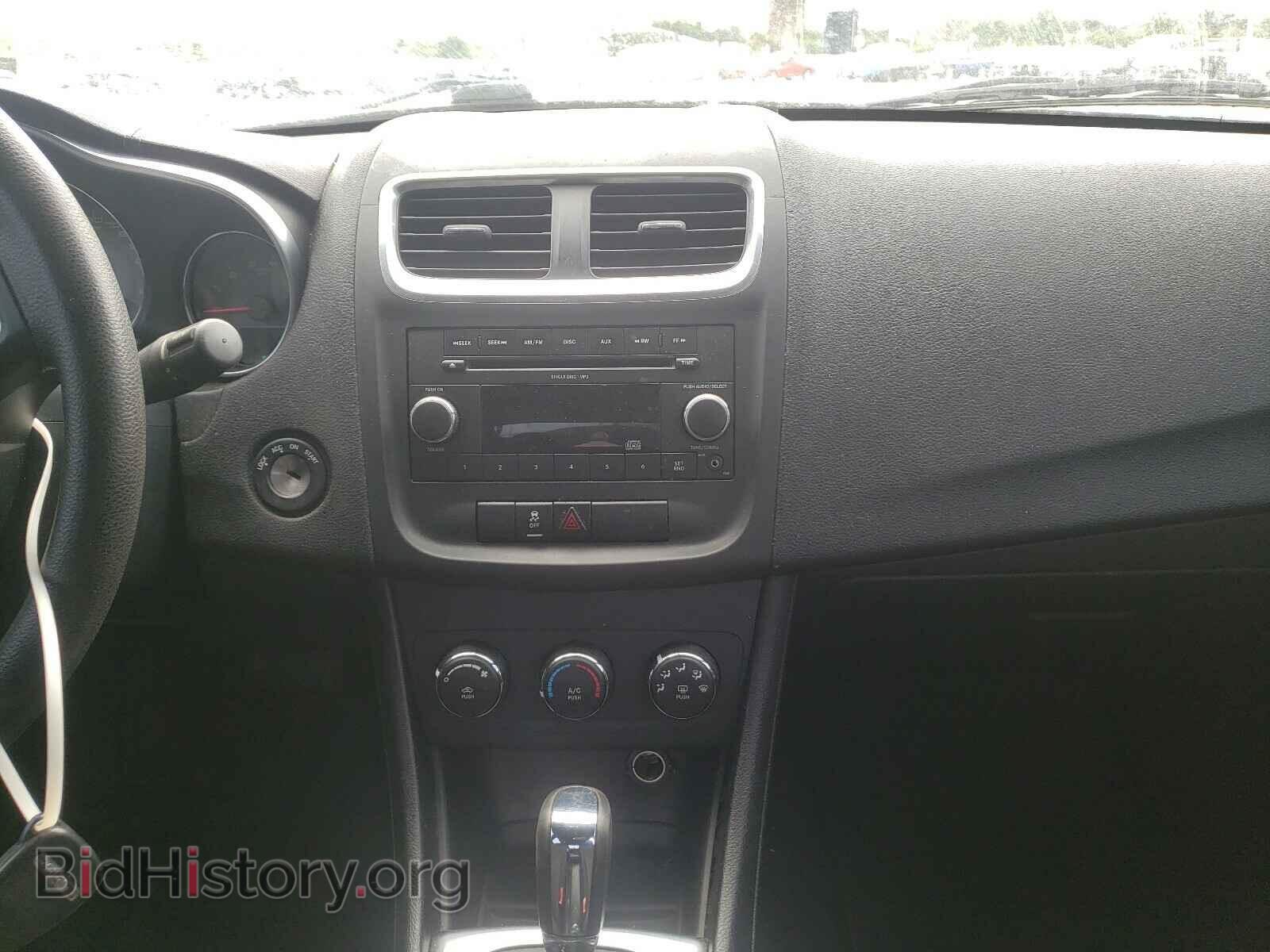 2011 DODGE AVENGER - VIN: 1B3BD4FB4BN608317 - Фото 9