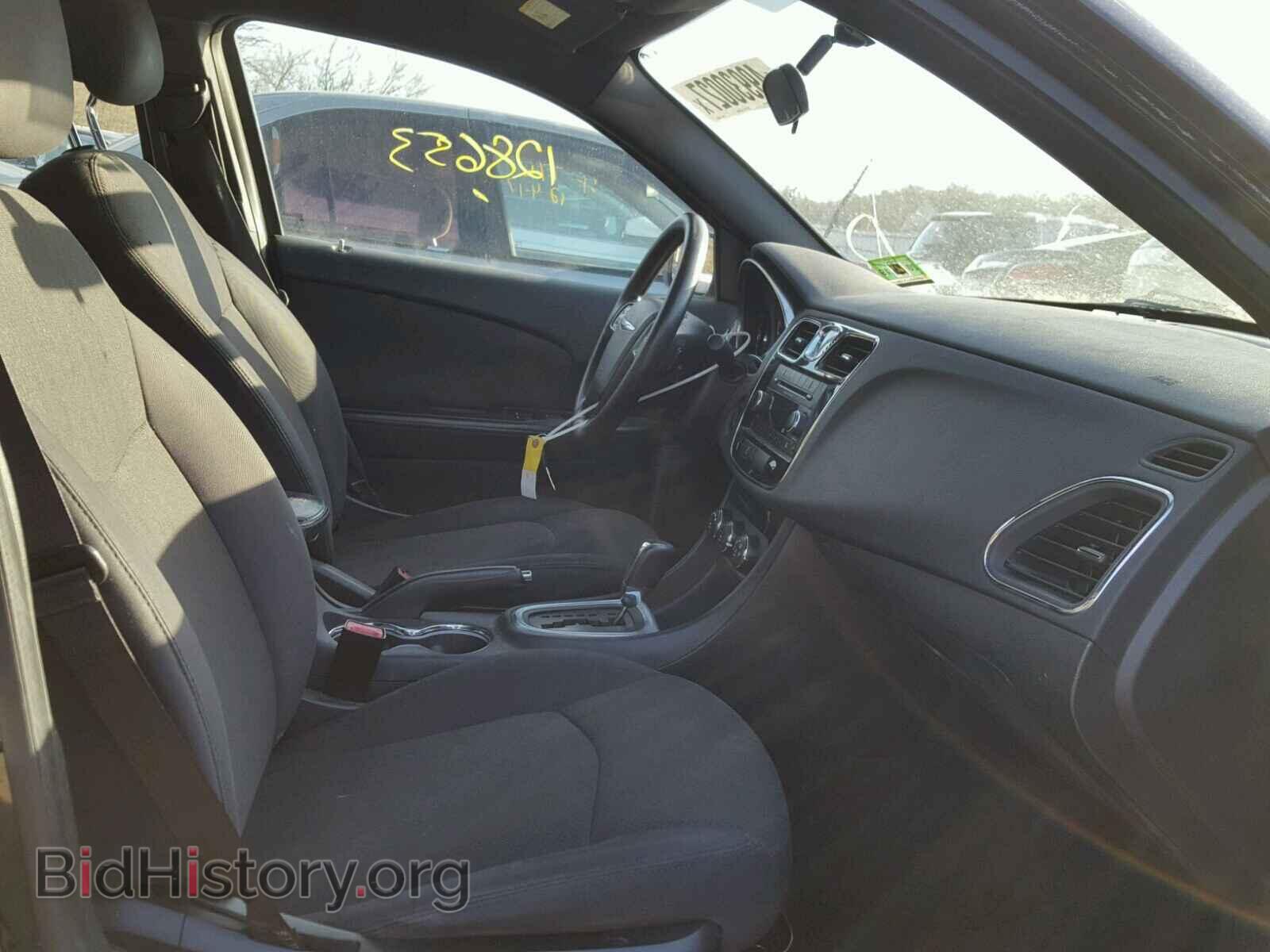 2012 CHRYSLER 200 - VIN: 1C3CCBAB3CN320232 - Photo 5