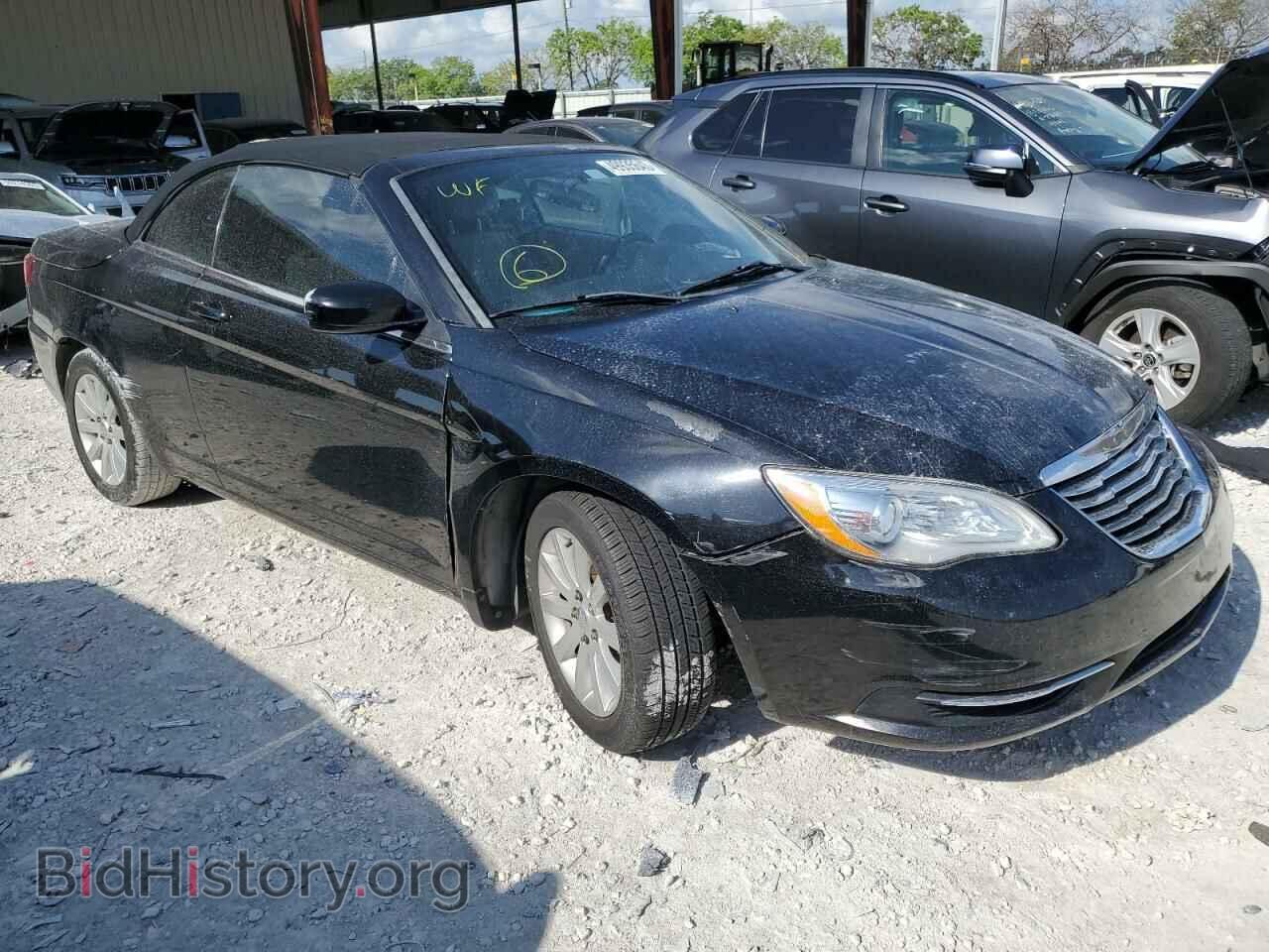 2013 CHRYSLER 200 - VIN: 1C3BCBEB8DN592282 - Фото 4