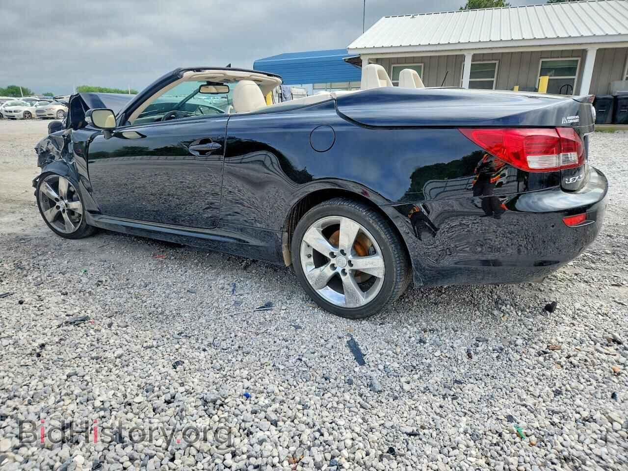 2010 LEXUS IS - VIN: JTHFE2C2XA2501843 - Photo 2