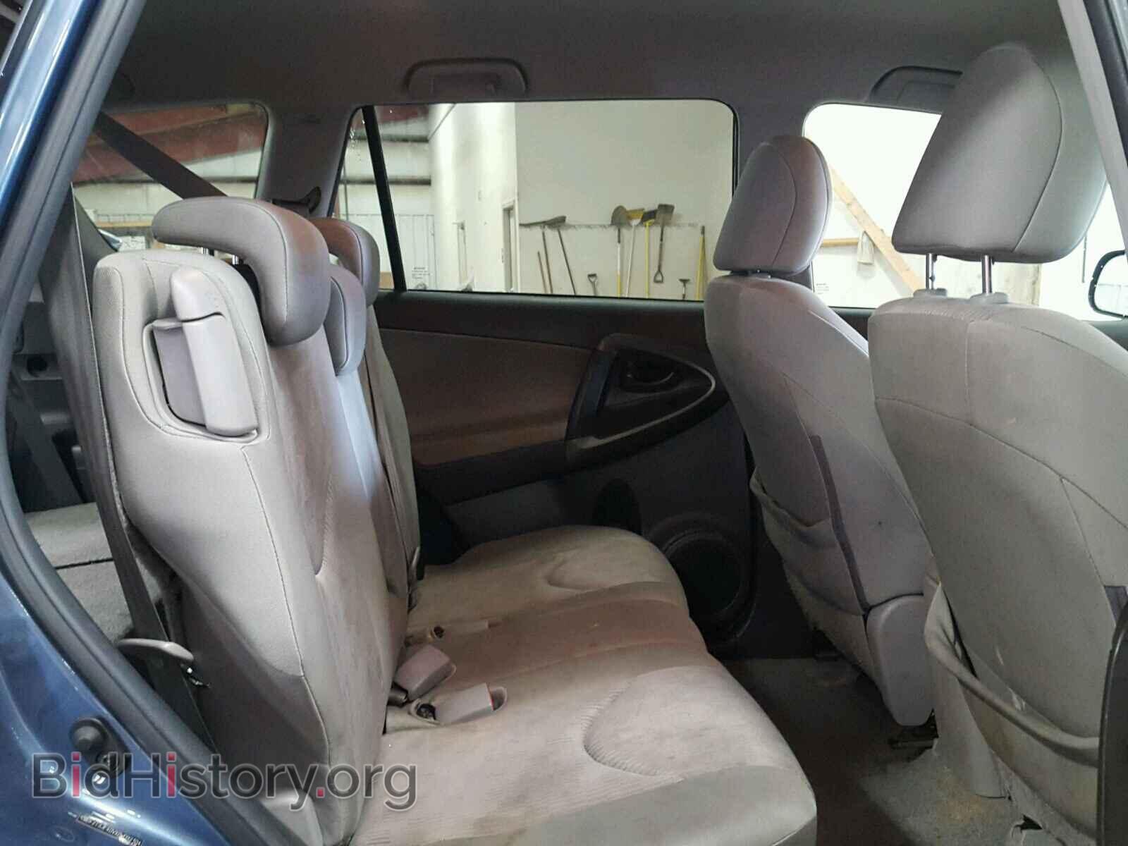 2011 TOYOTA RAV4 - VIN: 2T3JF4DVXBW092104 - Фото 6