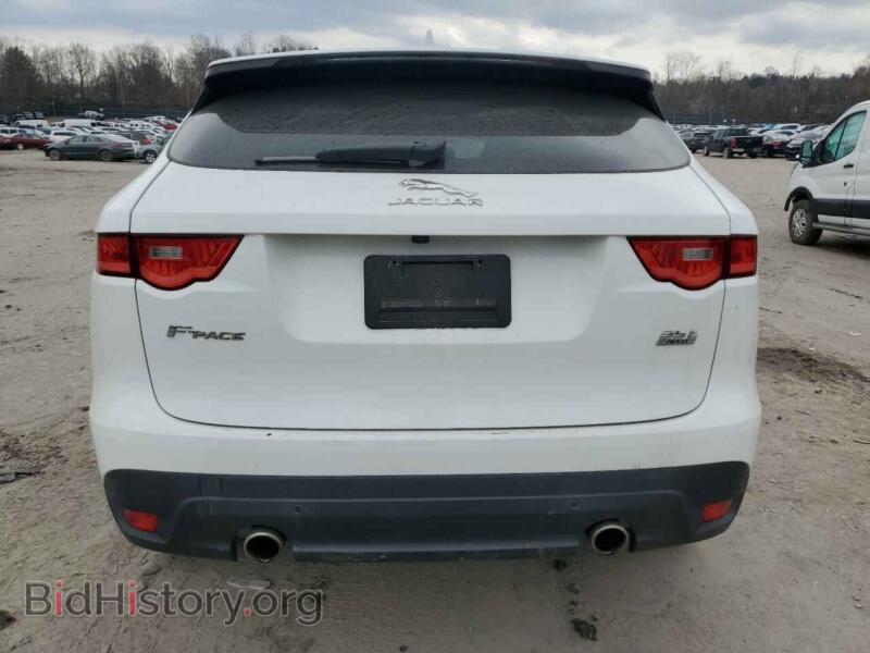 2017 Jaguar F-PACE (VIN SADCJ2BV4HA099169) — photo 6 of 12