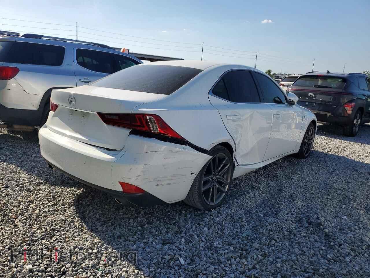 2014 LEXUS IS - VIN: JTHBF1D26E5000585 - Фото 3