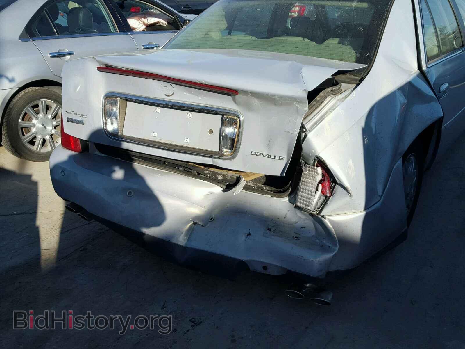 2005 CADILLAC DEVILLE - VIN: 1G6KD54Y45U262942 - Photo 9