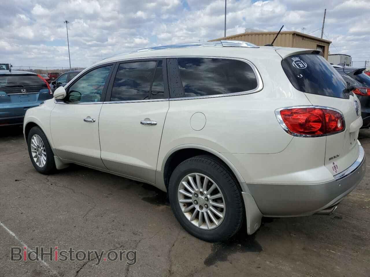 2012 BUICK ENCLAVE - VIN: 5GAKRCED1CJ164143 - Photo 2