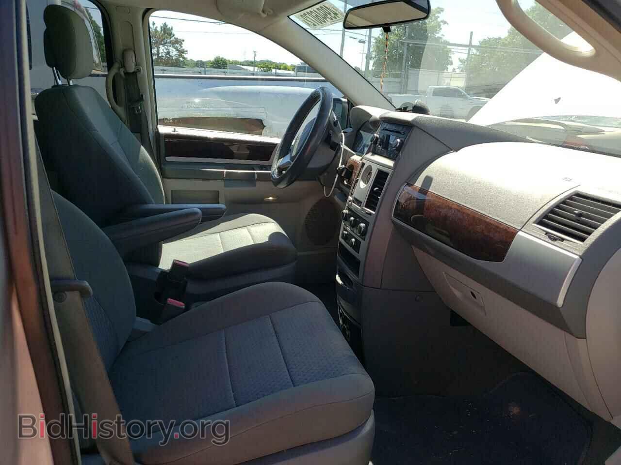 2010 CHRYSLER MINIVAN - VIN: 2A4RR5D19AR479534 - Фото 5