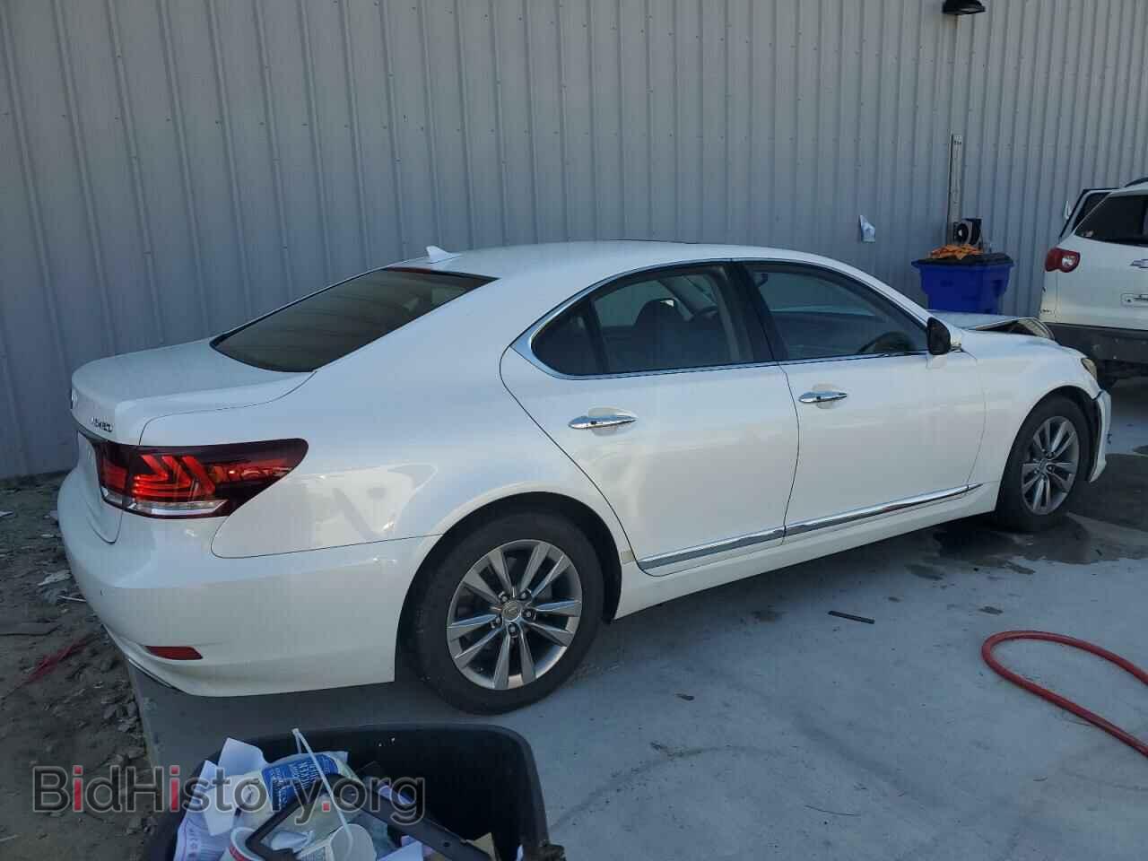 2013 LEXUS LS460 - VIN: JTHBL5EF4D5124323 - Photo 3