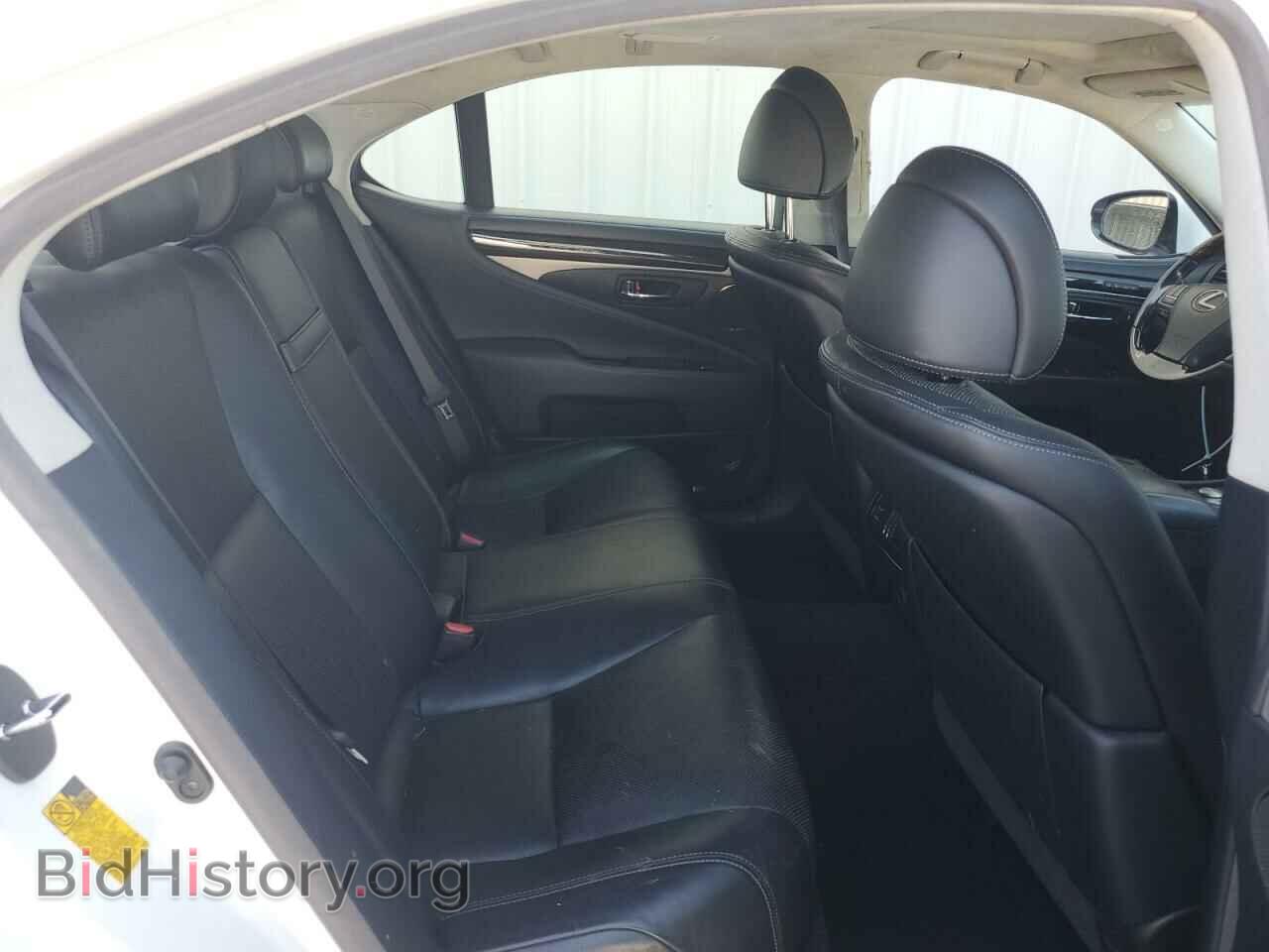 2013 LEXUS LS460 - VIN: JTHBL5EF4D5124323 - Photo 10