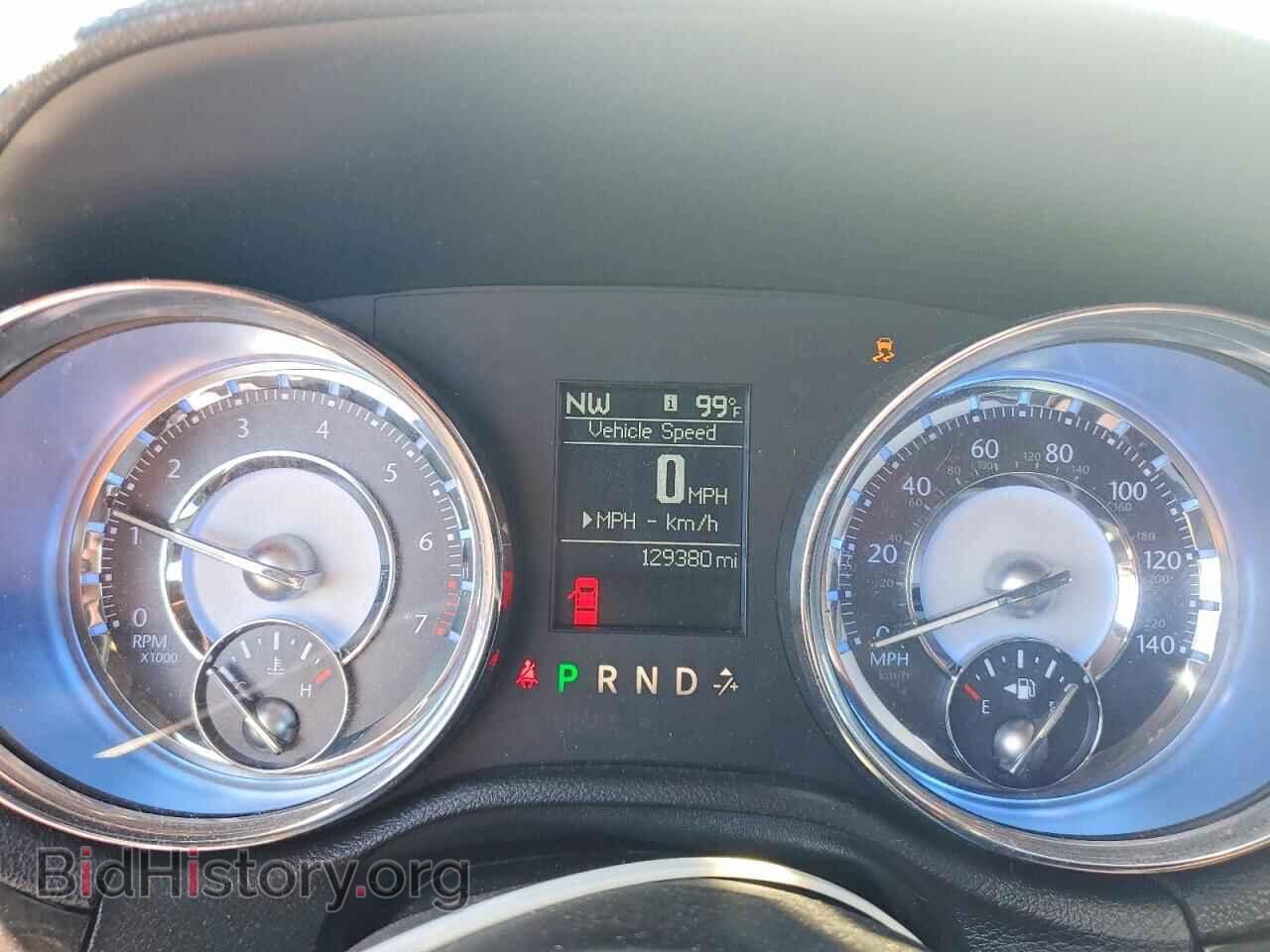 2011 CHRYSLER 300 - VIN: 2C3CA5CGXBH564645 - Фото 9
