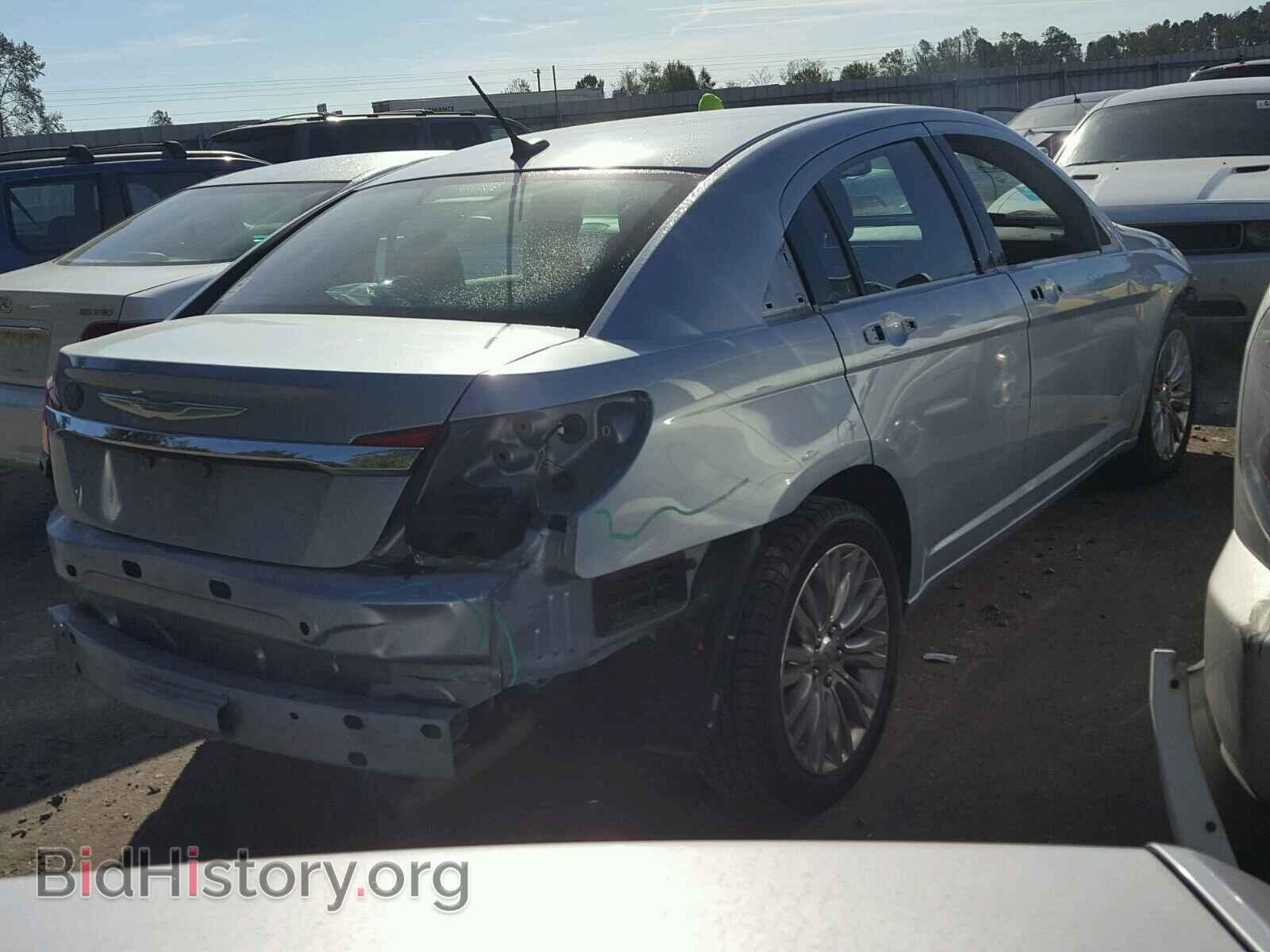 2012 CHRYSLER 200 - VIN: 1C3CCBCB8CN226571 - Photo 4