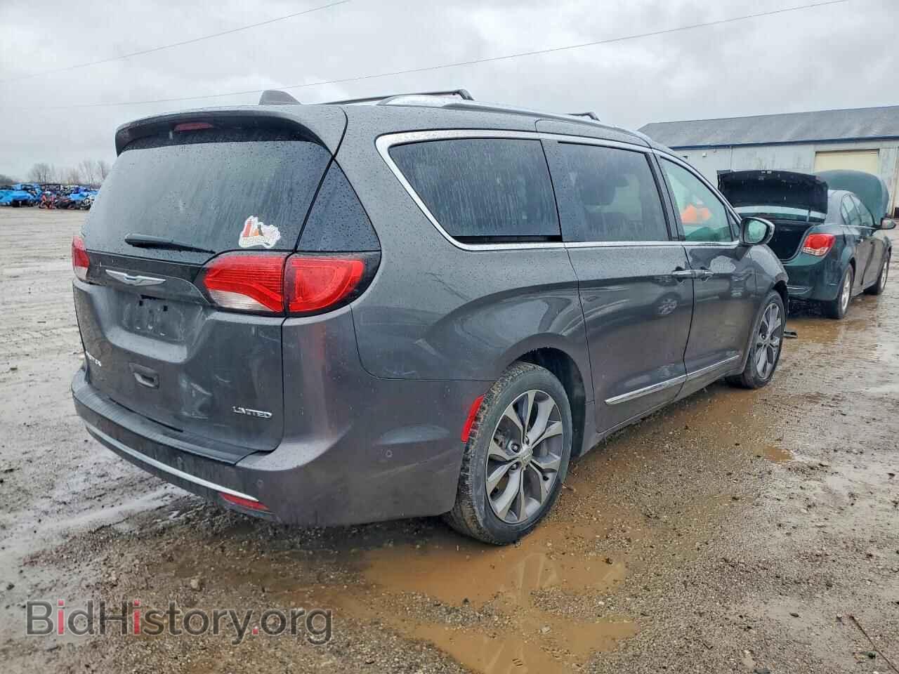 2017 CHRYSLER PACIFICA - VIN: 2C4RC1GG4HR854806 - Photo 3