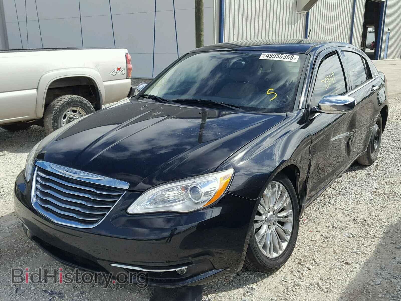 2012 CHRYSLER 200 - VIN: 1C3CCBCB7CN137770 - Фото 2
