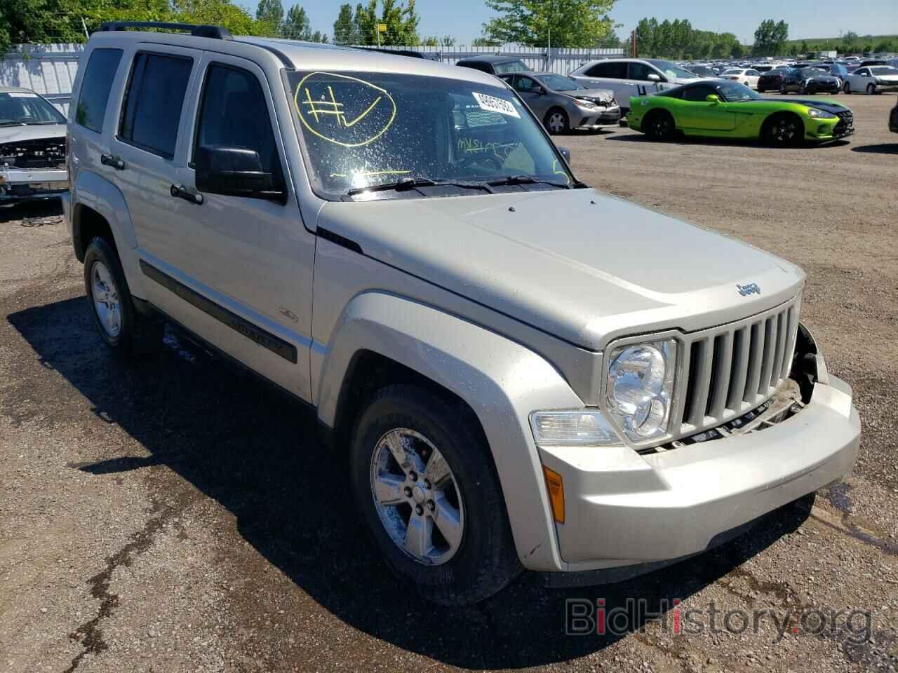 Фотография 1J8GN28K59W552355 - JEEP LIBERTY 2009