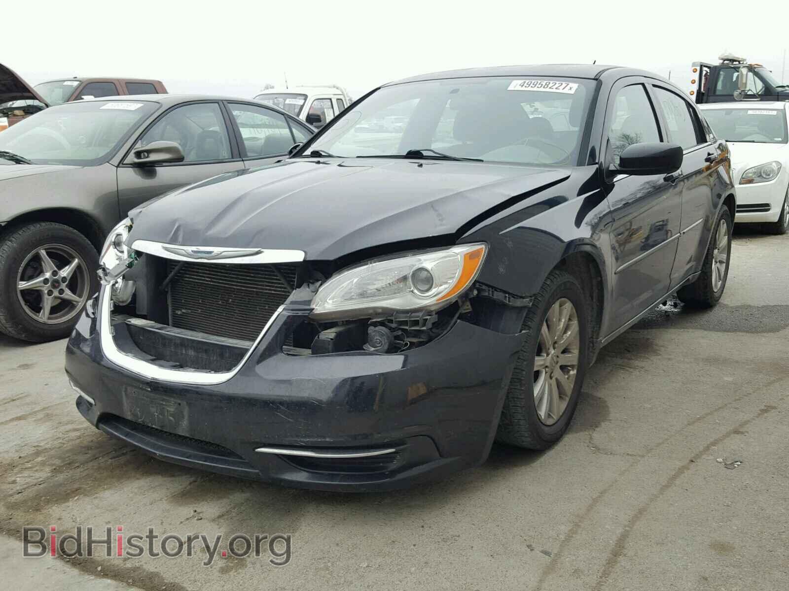 2012 CHRYSLER 200 - VIN: 1C3CCBBBXCN253952 - Фото 2