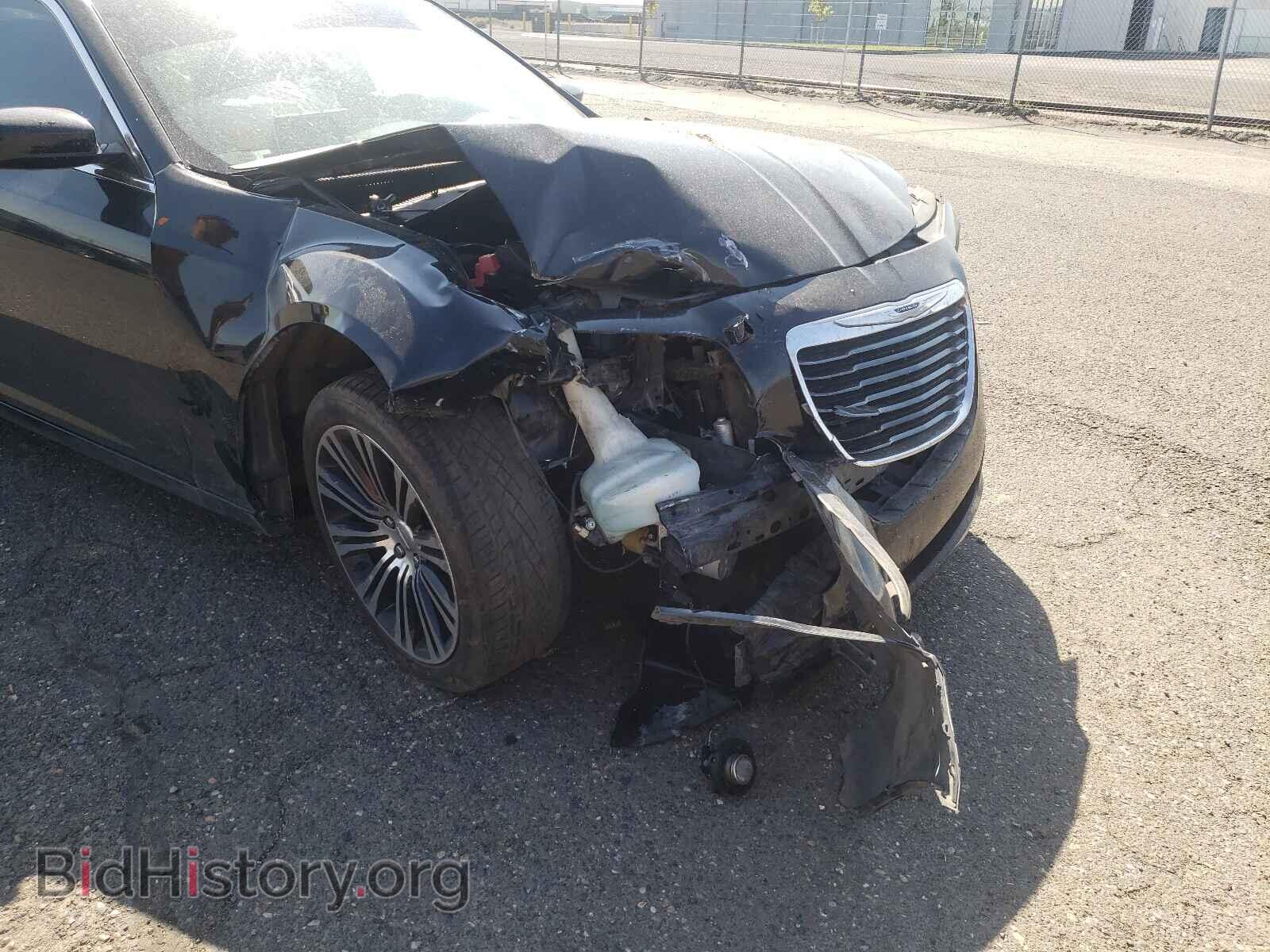 2013 CHRYSLER 300 - VIN: 2C3CCABG2DH561620 - Фото 9