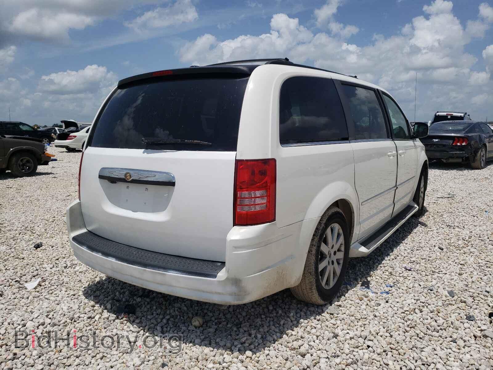 2010 CHRYSLER MINIVAN - VIN: 2A4RR5DX4AR200978 - Фото 4