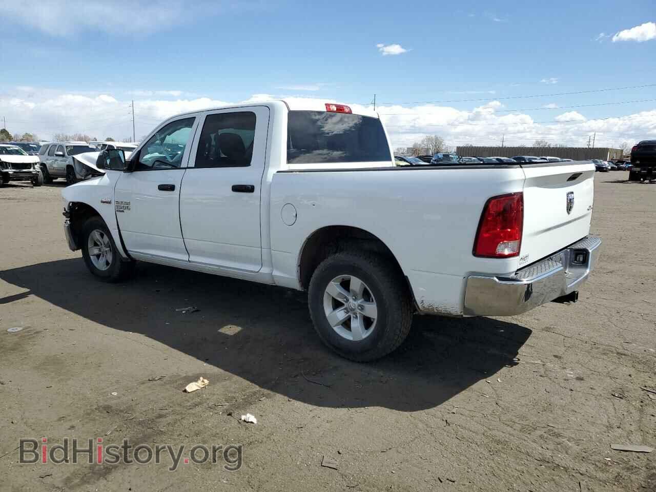 2019 RAM 1500 - VIN: 3C6RR7KTXKG708162 - Фото 2