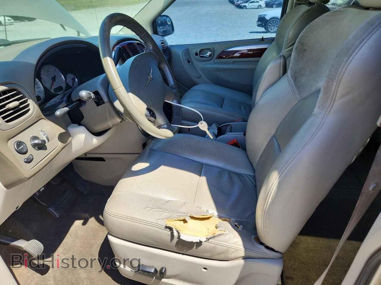 2005 CHRYSLER MINIVAN - VIN: 2C8GP64L45R286206 - Photo 7