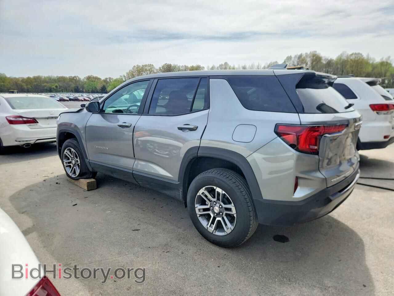 2025 GMC TERRAIN - VIN: 3GKALUEG1SL195027 - Фото 2