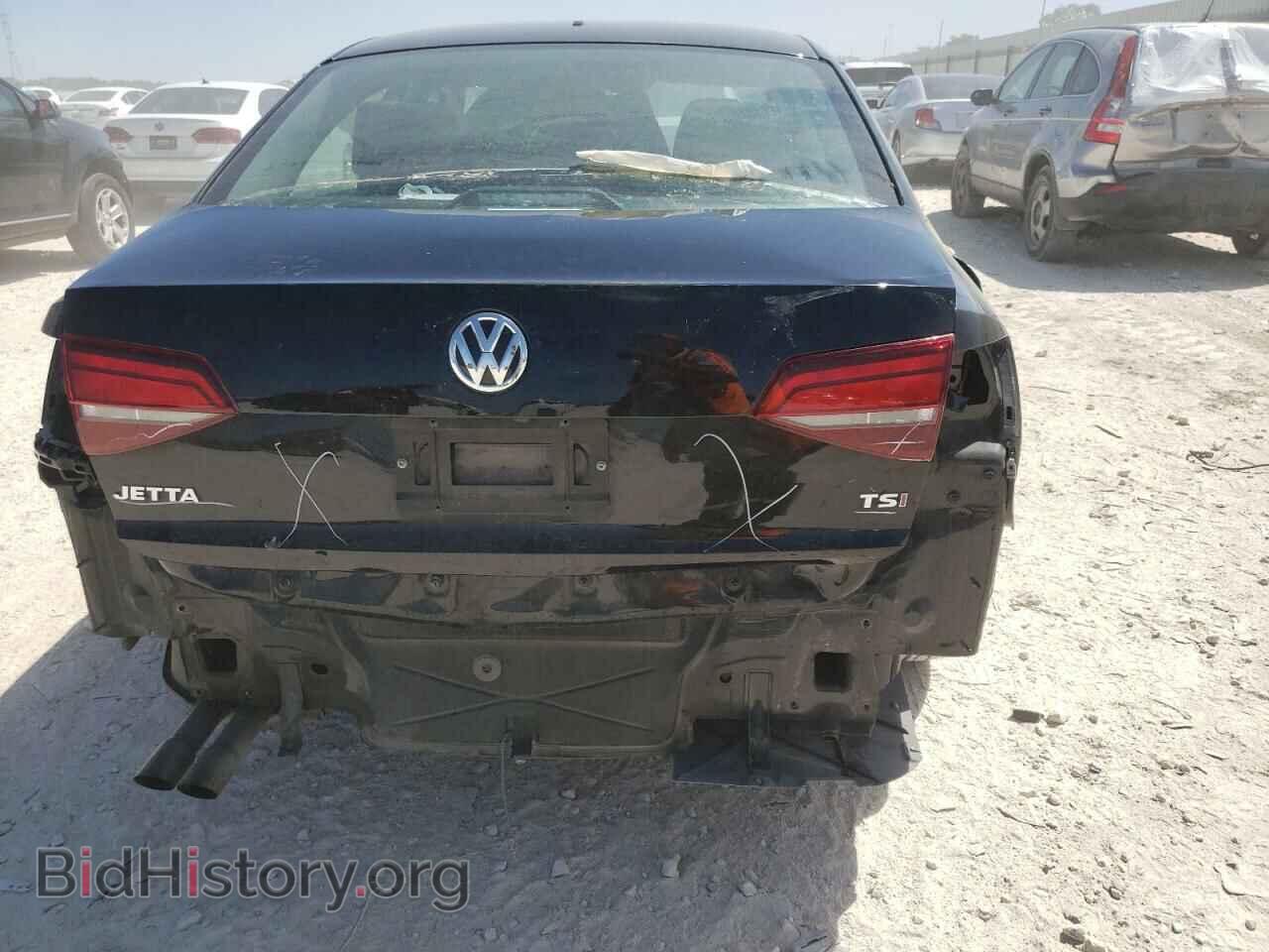 2017 VOLKSWAGEN JETTA - VIN: 3VW2B7AJ0HM370163 - Фото 9