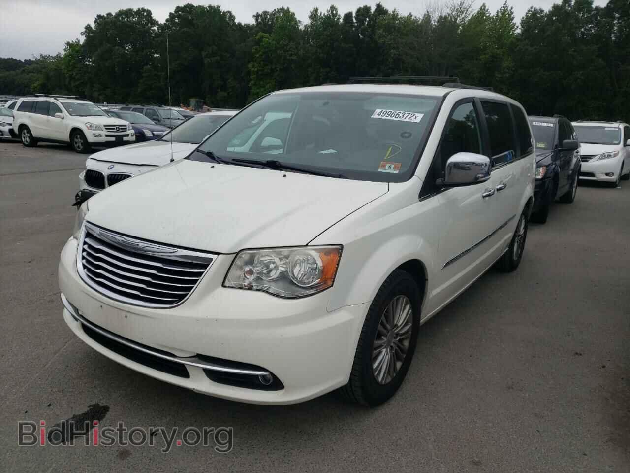 2013 CHRYSLER MINIVAN - VIN: 2C4RC1CG2DR558666 - Фото 2