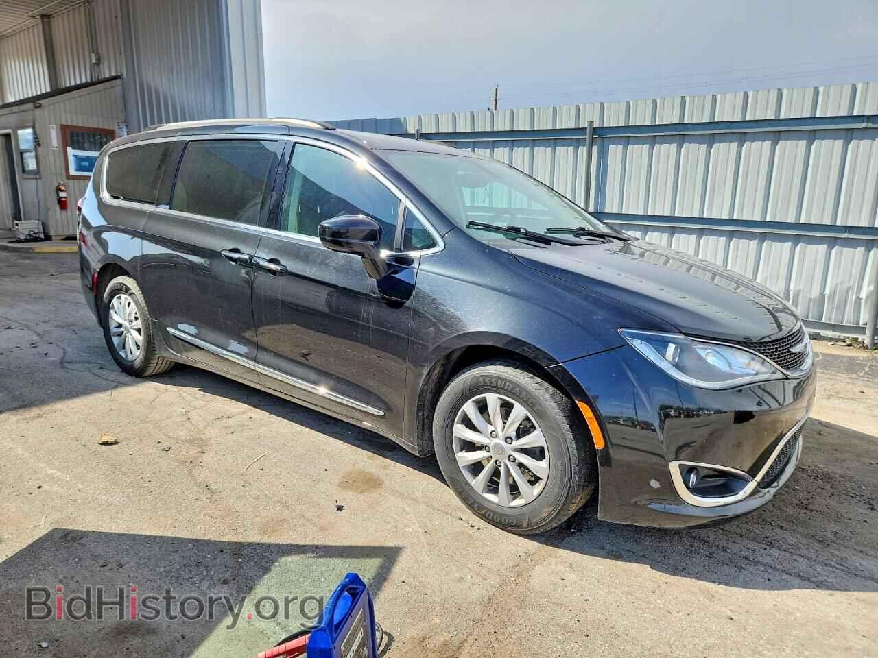 2017 CHRYSLER PACIFICA - VIN: 2C4RC1BG3HR598102 - Фото 4
